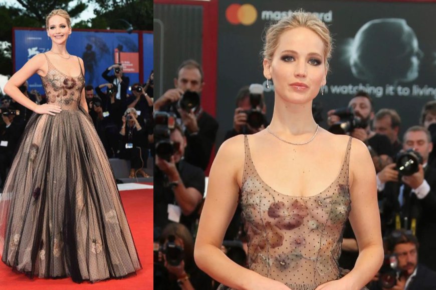 2018 Venice Film Festival Metallic Crop Top and Skirt