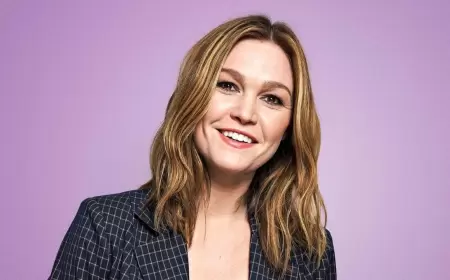 Julia Stiles Biography, Age, Net Worth, Husband, Height and Family